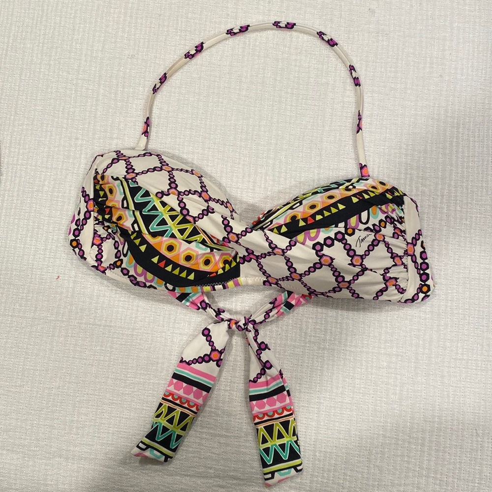 Trina Turk bikini top. Size 8. Multicolor